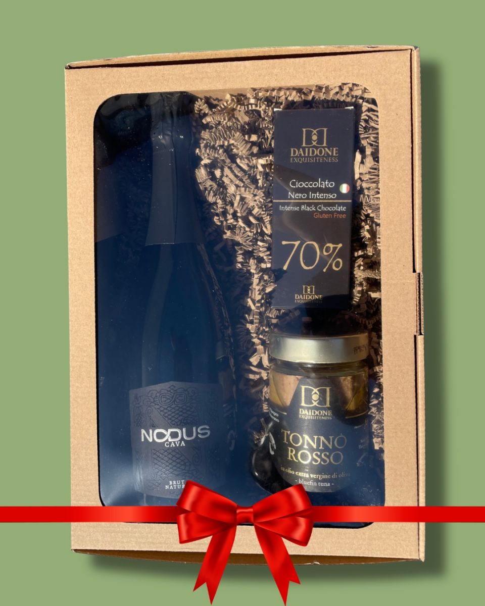 Darčekový balíček Mediterraneo Nero – Luxusný set šumivého vína, tuniaka a čokolády