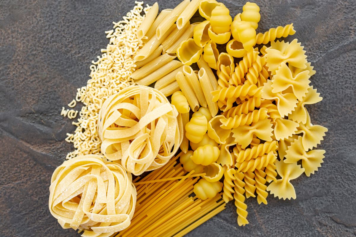 PASTA: Těstoviny od A do Z: Průvodce italskými tvary a tipy