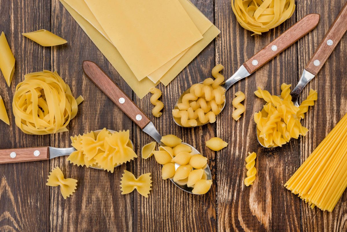 PASTA: Těstoviny od A do Z: Průvodce italskými tvary a tipy